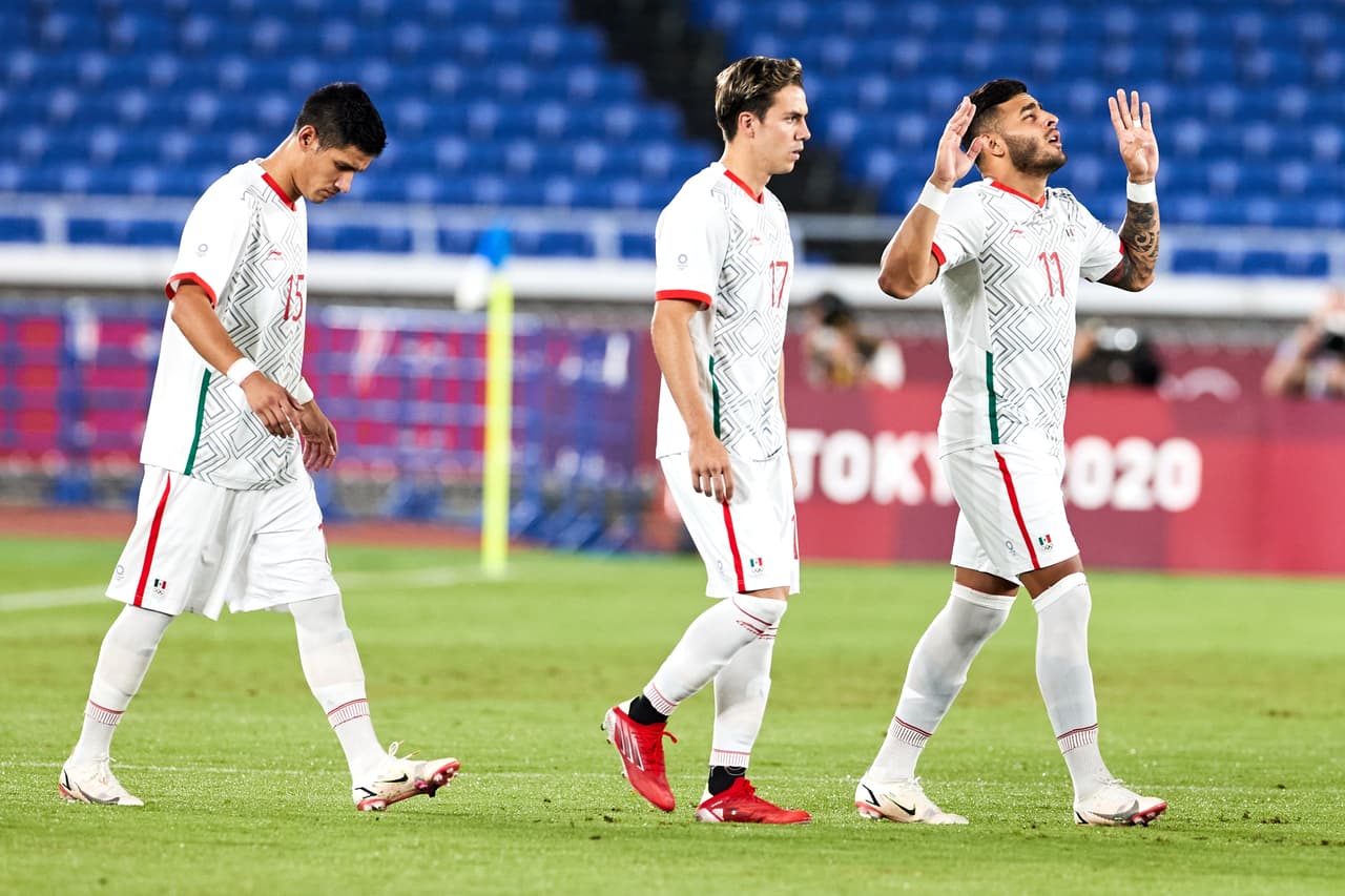 Alexis Vega reta a Brasil y le manda certero mensaje