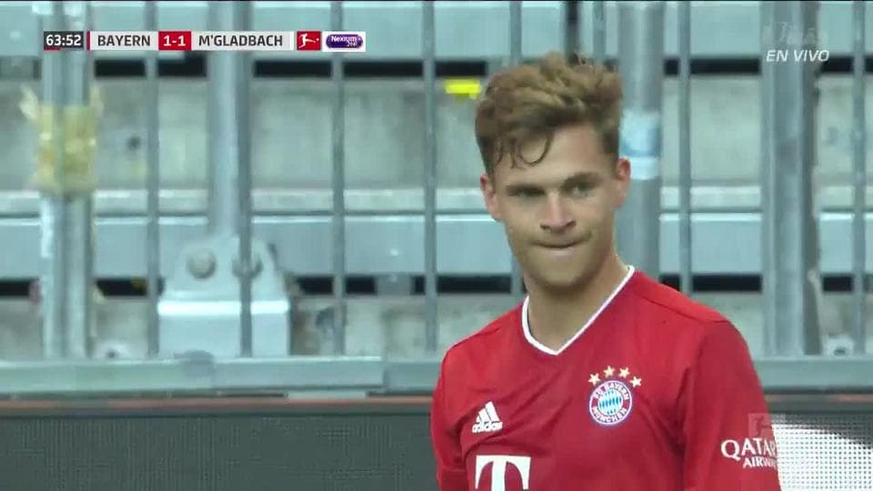 Tiro desviado de Benjamin Pavard