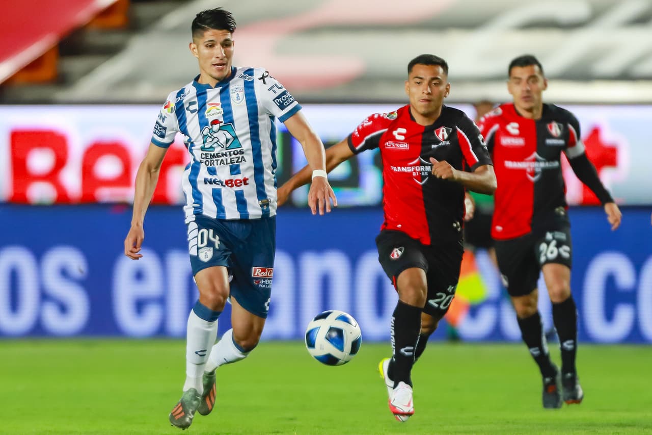 Atlas sorprendió al Pachuca y los derrotó a domicilio para mantener su paso invicto en el campeonato.