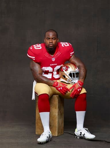 Mira las mejores tomas dentro y fuera del campo del novato corredor egresado del Sur de California y tomado por los SF 49ers (AP-NFL).