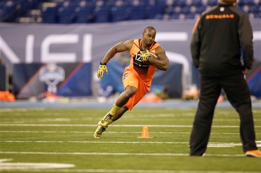 Mira las mejores tomas dentro y fuera del campo del novato corredor egresado del Sur de California y tomado por los SF 49ers (AP-NFL).