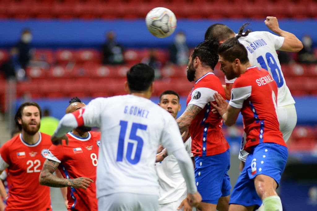 Braian Samudio y Miguel Almirón fueron los encargados de anotar los dos tantos que le dieron la victoria 0-2 a Paraguay sobre Chile.