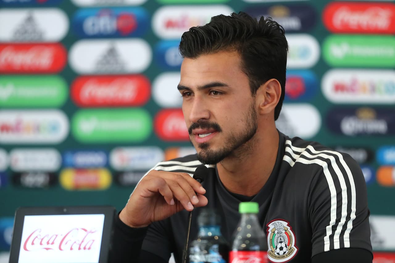 ¡Oswaldo Alanís mantiene el sueño europeo! Está en la mira de cuatro equipos