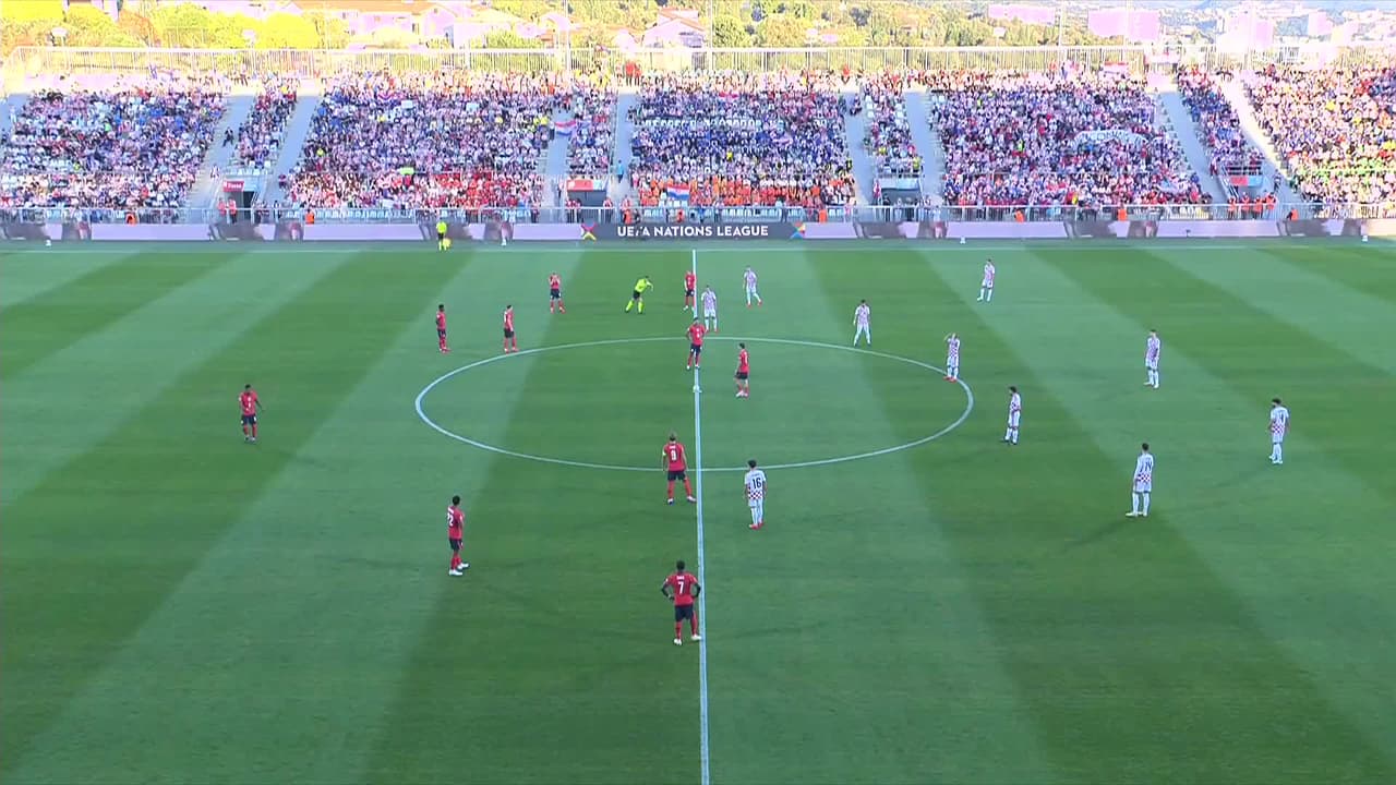 ¡Ya rueda el balón! Croacia e Inglaterra arrancan su batalla