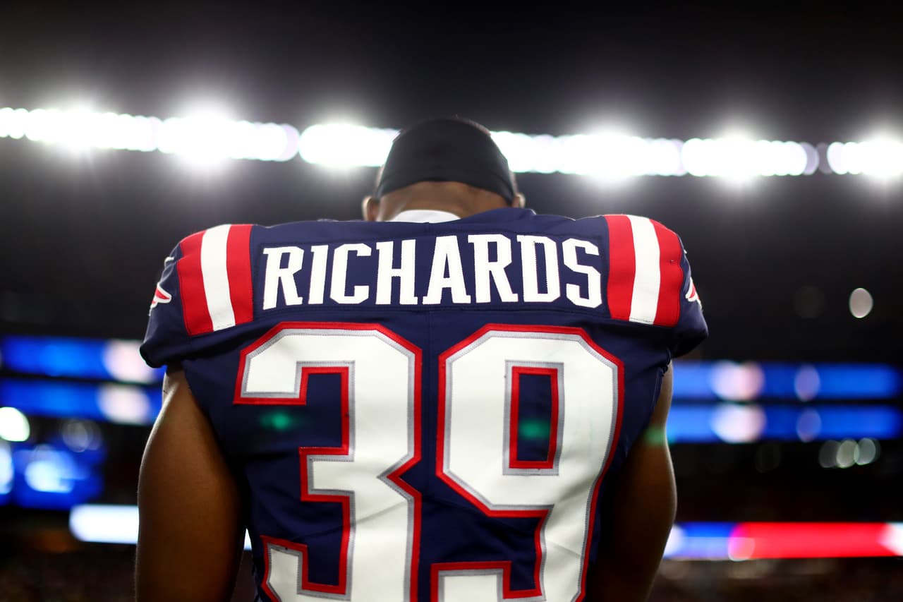 Los Pats siguen con paso perfecto, vencen 35-14 a los New York Giants en el inicio de la Semana 5.