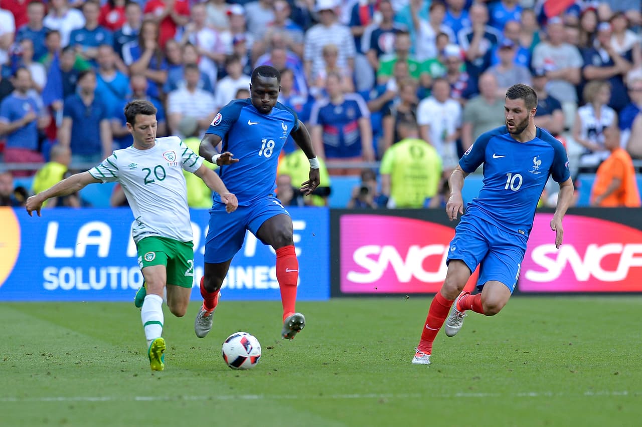 En la recta final del partido Irlanda haría el intento de empatar, pero Francia haría un buen trabajo defensivo para conservar la ventaja.