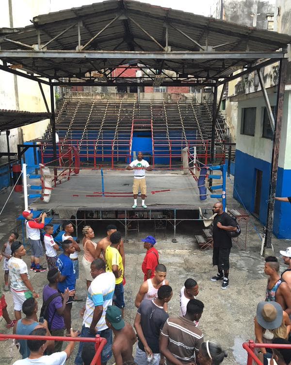 Floyd Mayweather visitó La Habana, Cuba