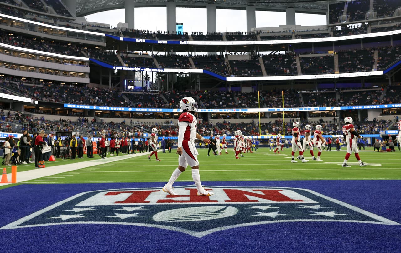 Los Ageles Rams fueron muy superiores a Arizona Cardinals en el último juego de la ronda de los comodines y avanzaron a la Ronda Divisional, donde se medirán a Tampa Bay Buccaneers.