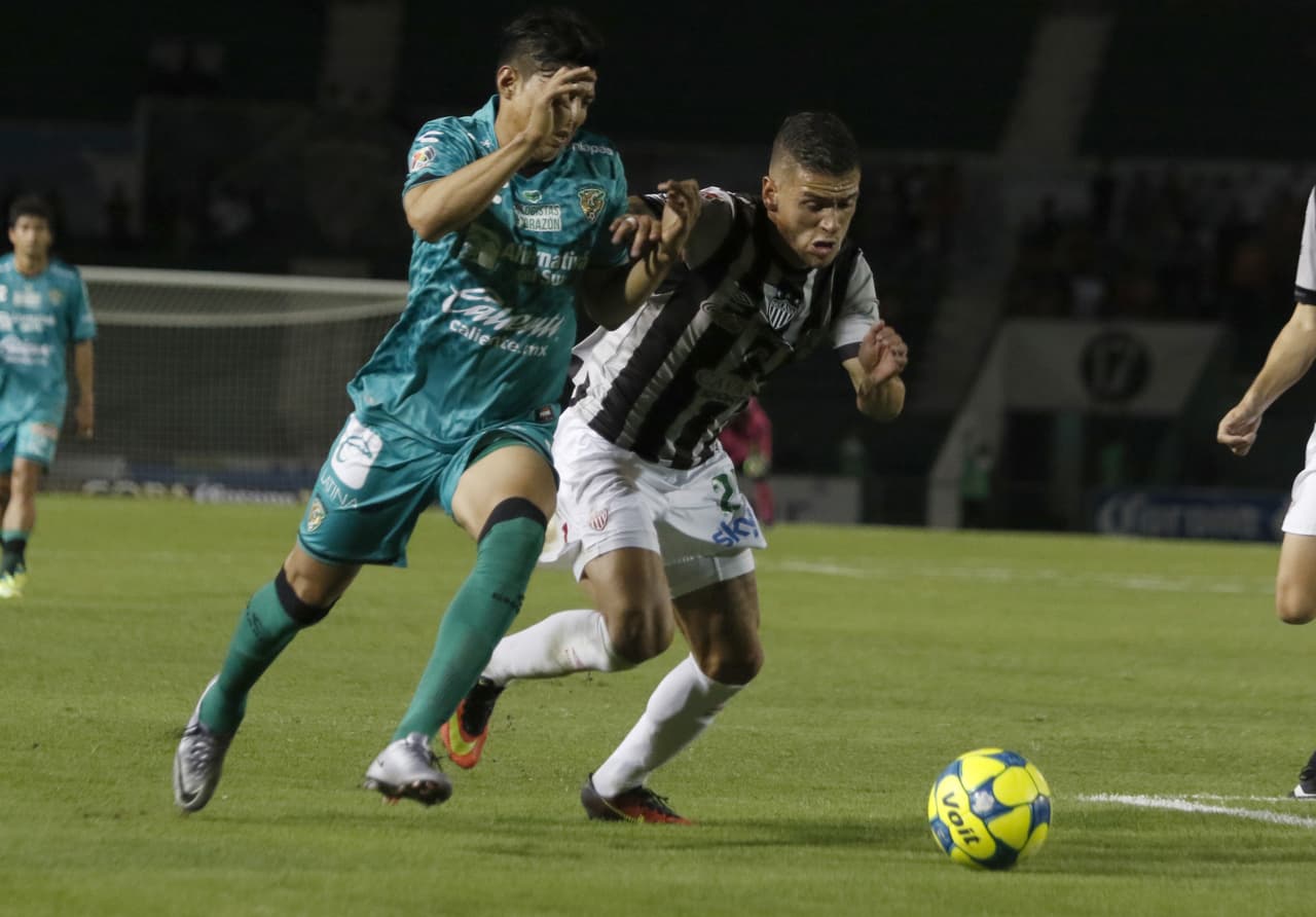 Un 'Hobbit' hipnotizado ayuda a Chiapas a rescatar el empate ante Necaxa
