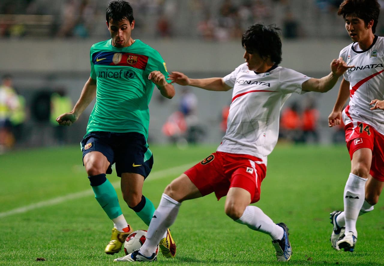 Albert Dalmau, lateral catalán, llegó a debutar con el Barcelona en amistoso. Salió hacia el Valencia, jugó en Rumanía y actualmente está en el Lleida de Segunda B.