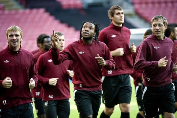 Fue ante el Barcelona que este cuadro dio la sorpresa al imponerse en el mismo Camp Nou por 2-1 en fase de grupos.