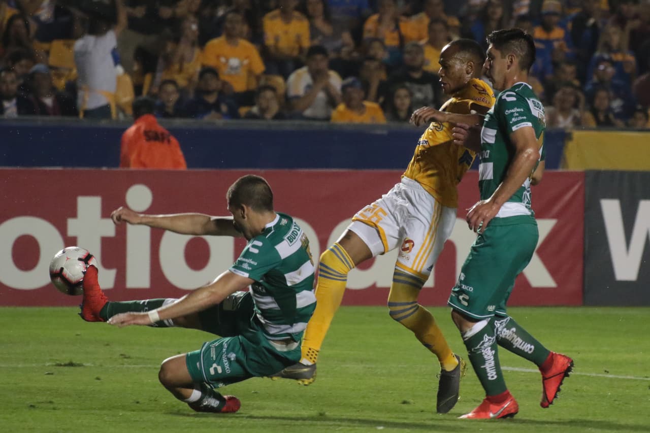 Otra panorámica de la definición que tuvo Valencia a bayoneta calada, a tiro de piedra, no pudo fallar.