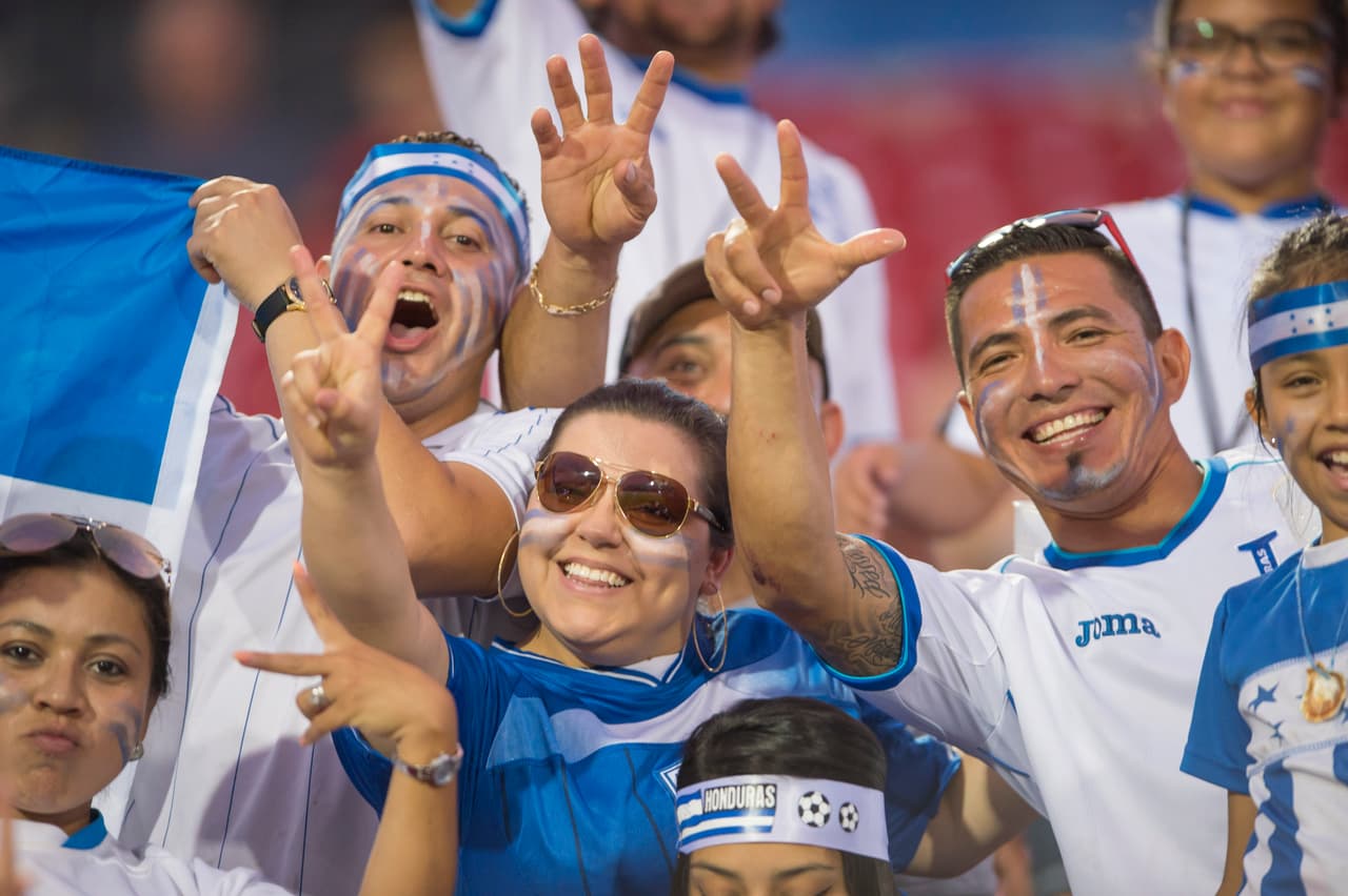 La creatividad y la pasión de los aficionados al fútbol es infinita cuando de apoyar a tu selección se trata.