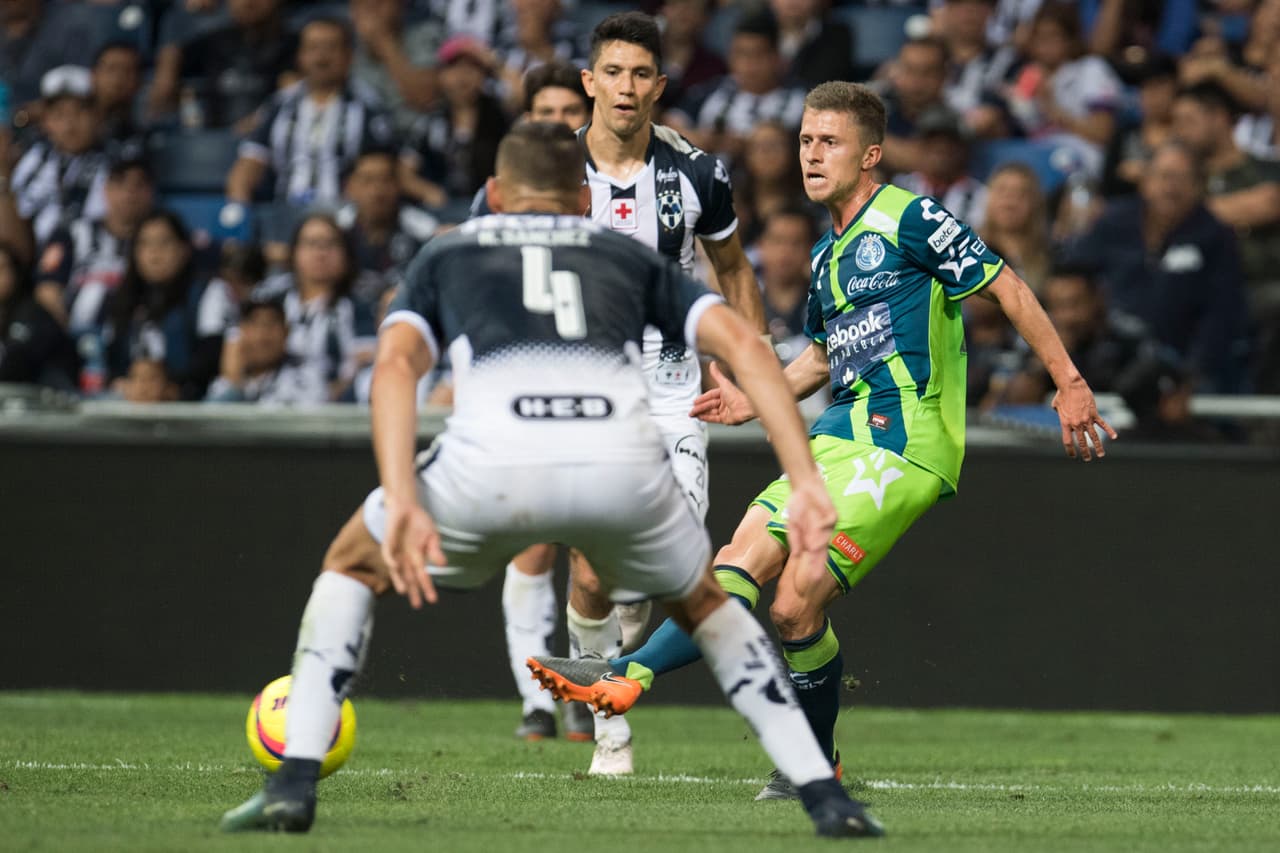 Un triunfo le hubiera dado a Monterrey el liderato general, pero con lo cerrado que está el torneo, los 'Rayados' cayeron hasta la séptima posición.