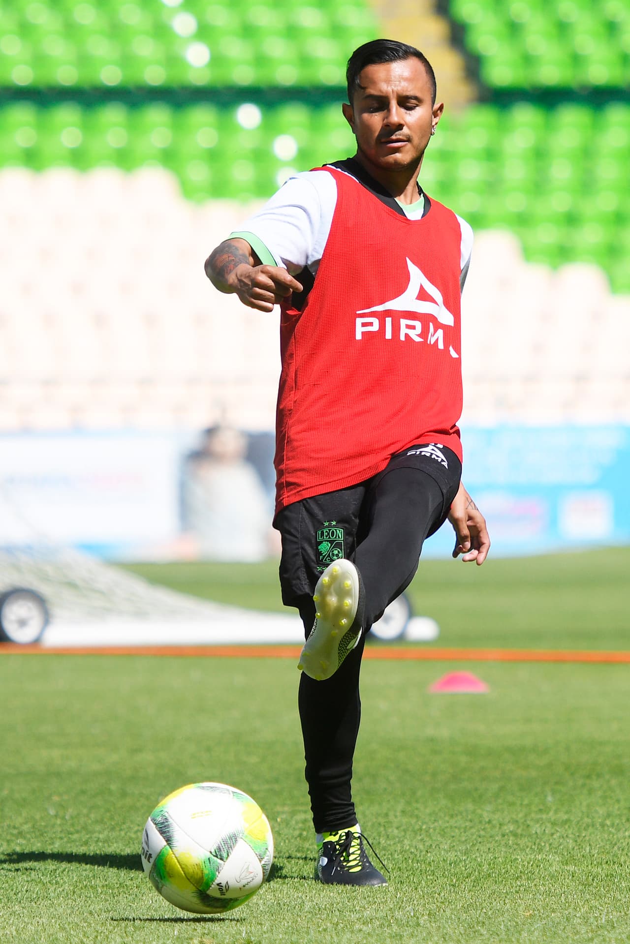 León se alista para su choque contra Necaxa en la Jornada 13 del Clausura 2019, con la idea de sostener su primer lugar y evitar que Tigres UANL lo alcance en la cima.