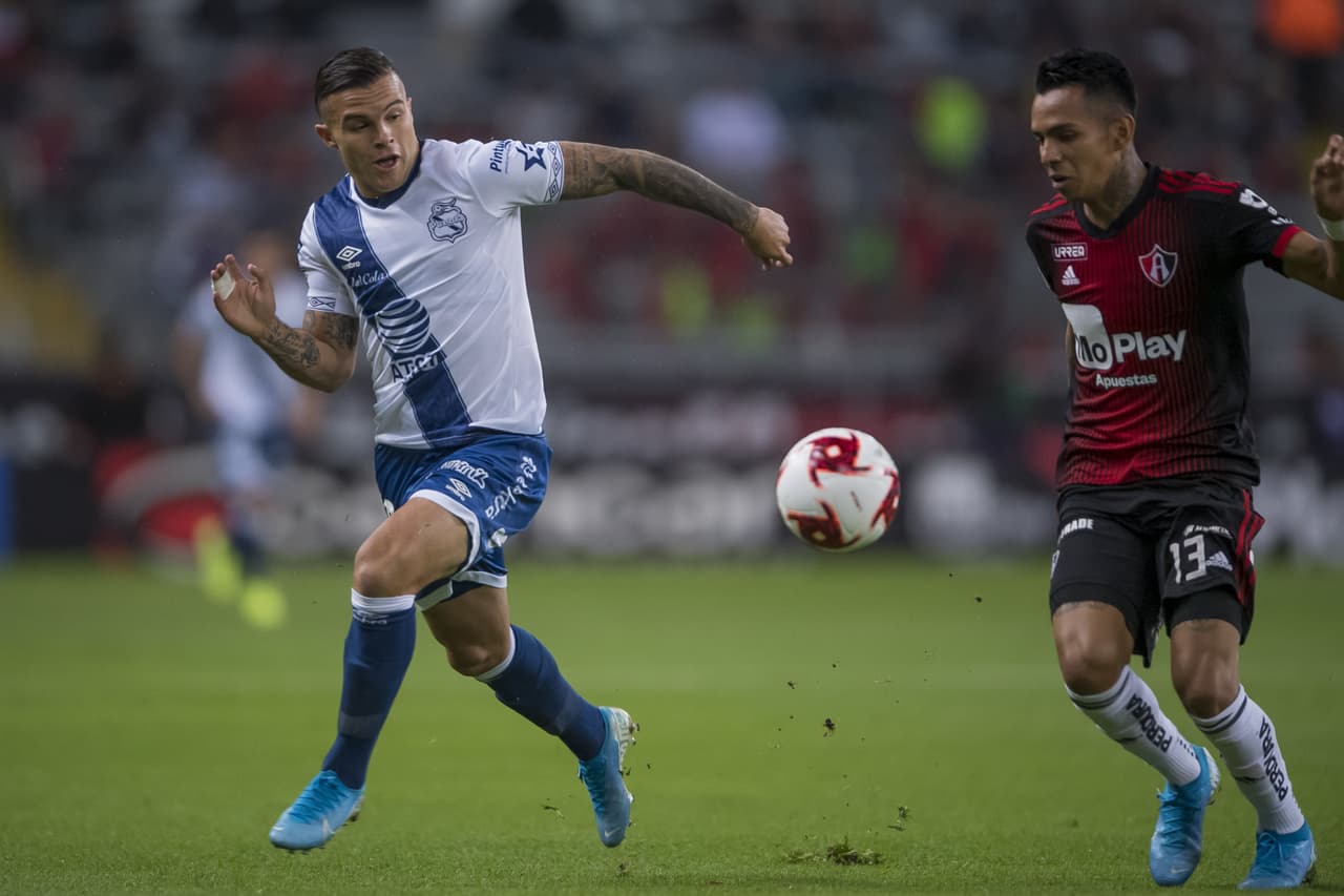 Con solitario gol de Crsitian Menendez , Puebla consigue los tres puntos en su debut en el Clausura 2020.