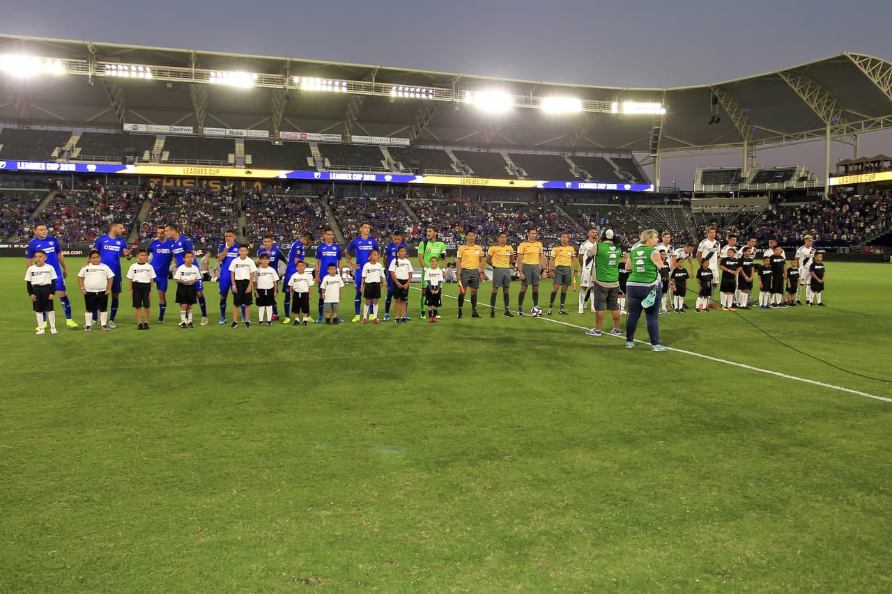 Cruz Azul se medirá a Tigres en la final de la Leagues Cup tras deshacerse del Galaxy de Los Angeles.