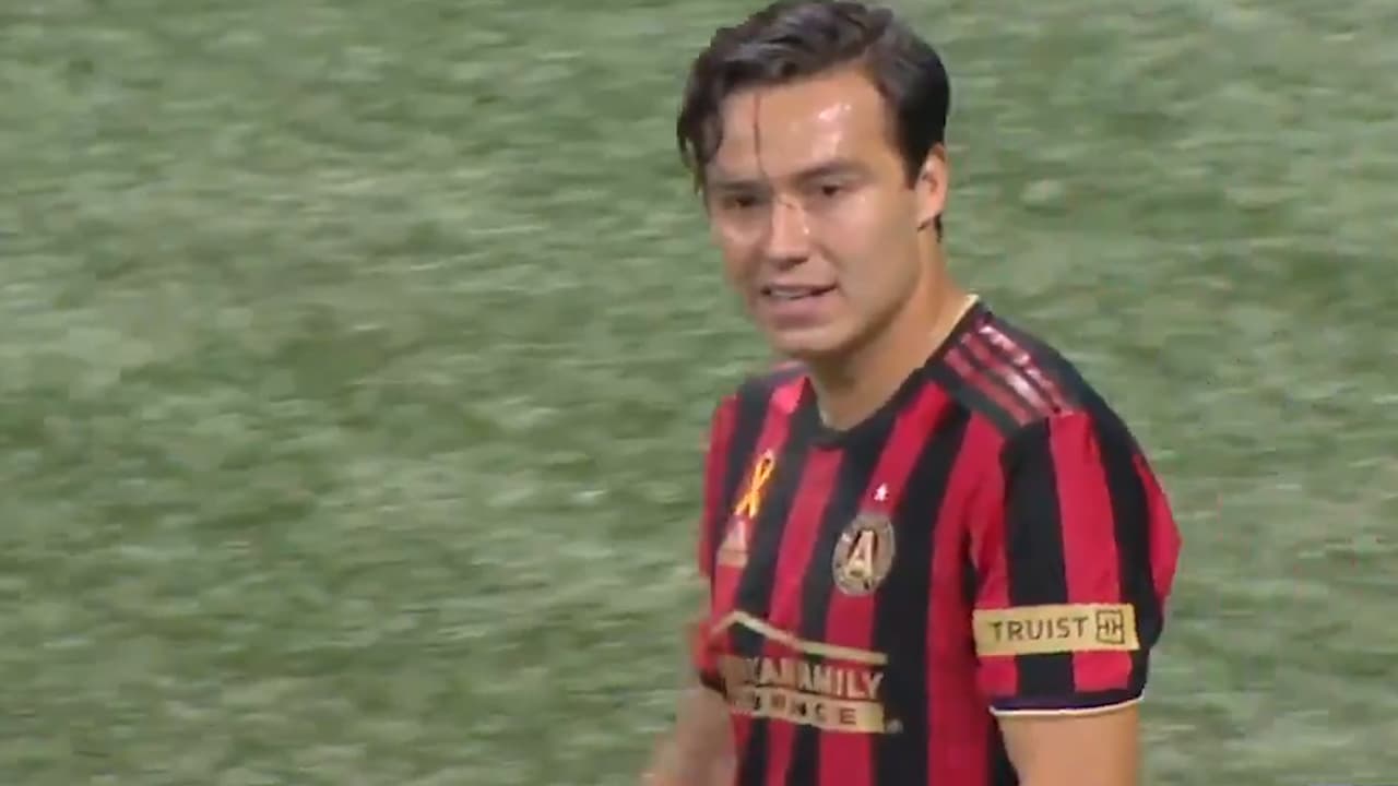 ¡Así no, Cubo! El mexicano se perdió el 1-0 ante Inter Miami