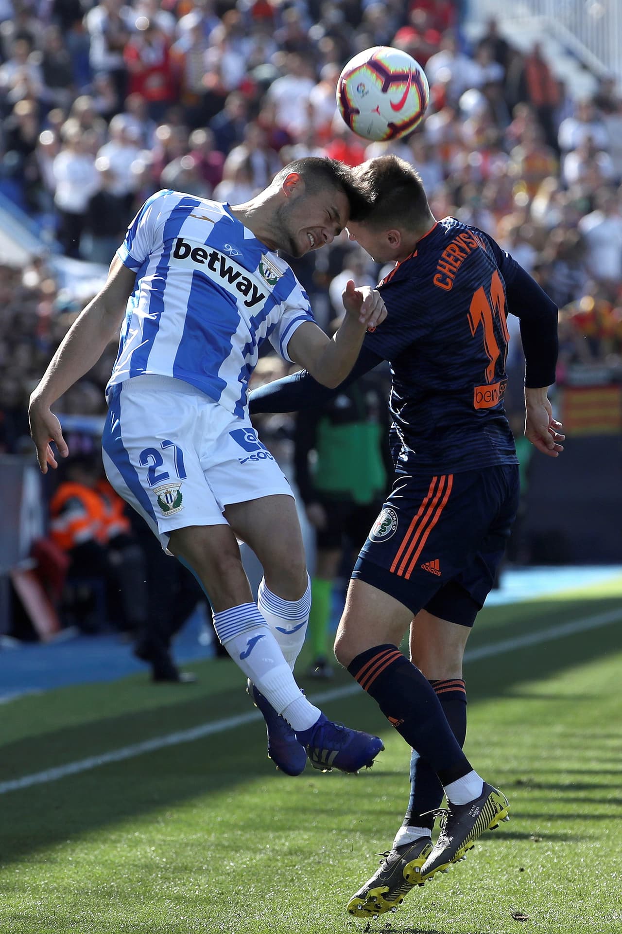 Valencia se fue al descanso del primer tiempo arriba en el marcador, mientras que el Leganés sabía de su responsabilidad de empatar al menos como local.