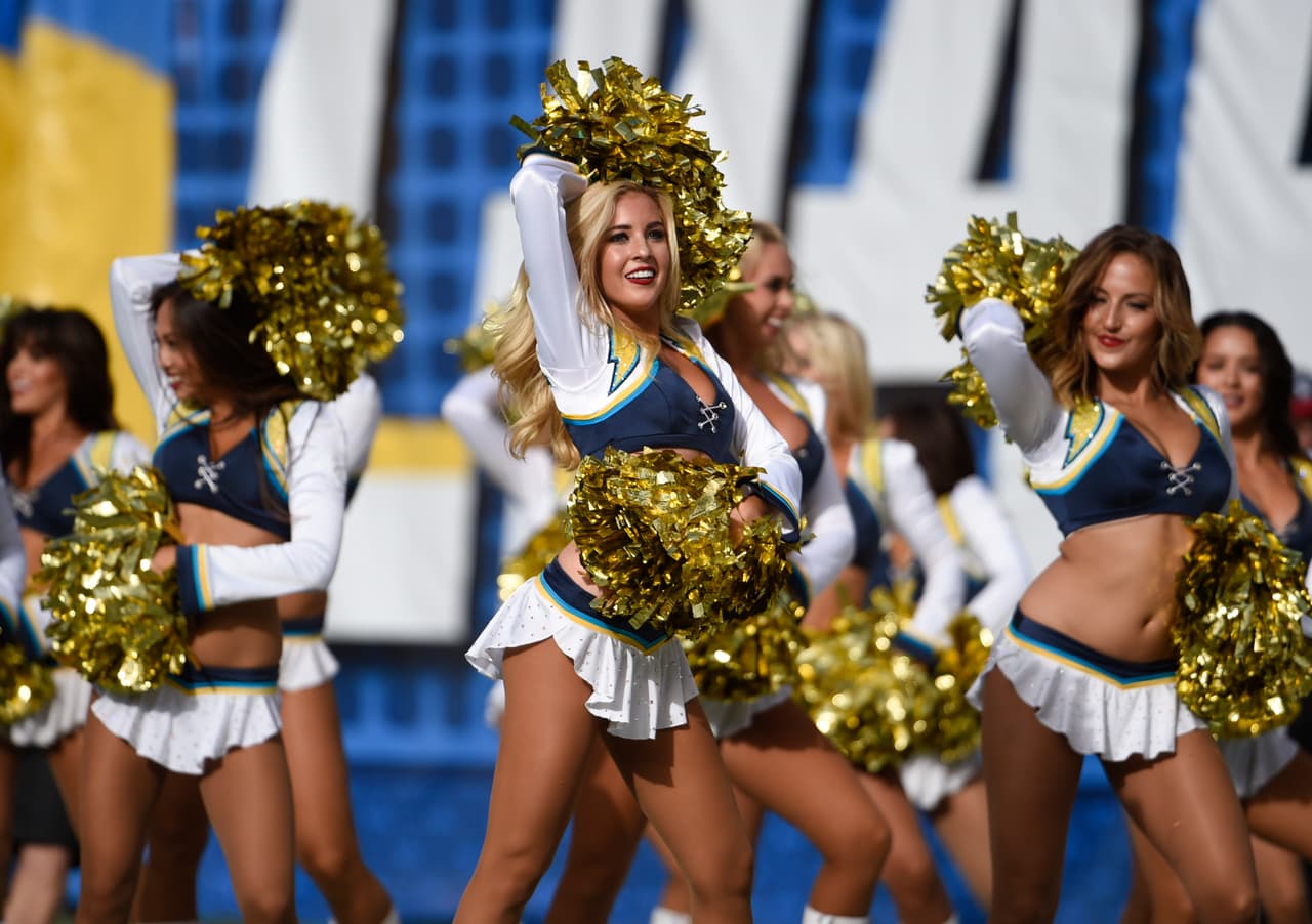 Qué cosa más linda las porristas de los San Diego Chargers. Checa lo mejor de ellas en la temporada 2015 de la NFL.