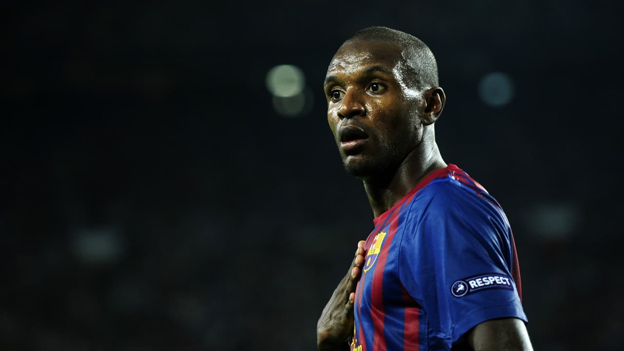 Eric Abidal sobrevivió a un tumor en el hígado.