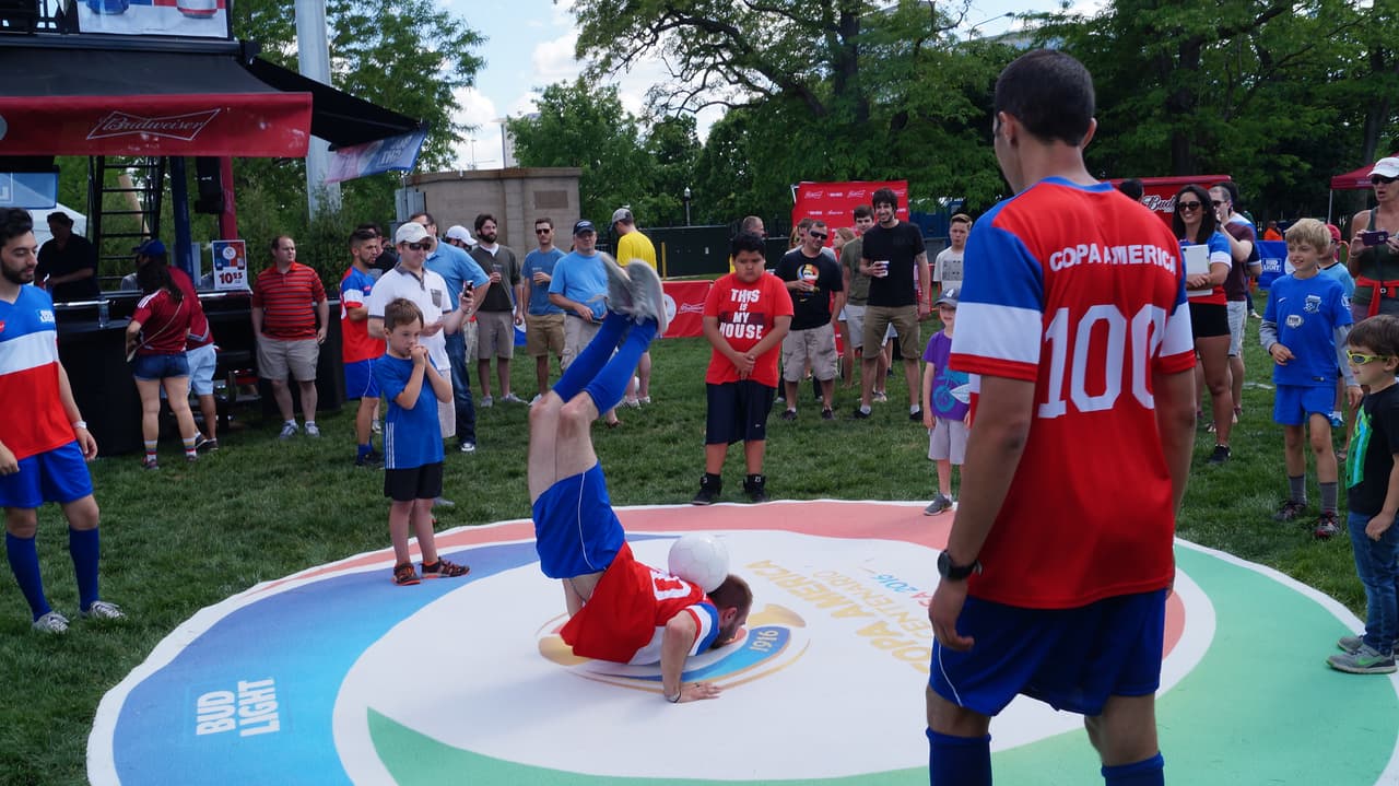Aficionados se dieron cita al Soldier Field para el enfrentamiento entre Jamaica y Venezuela en Chicago