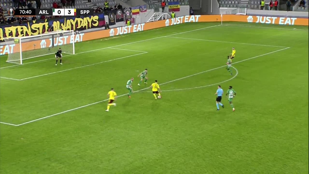 ¡TIRO ATAJADO! disparo por Veljko Birmancevic.