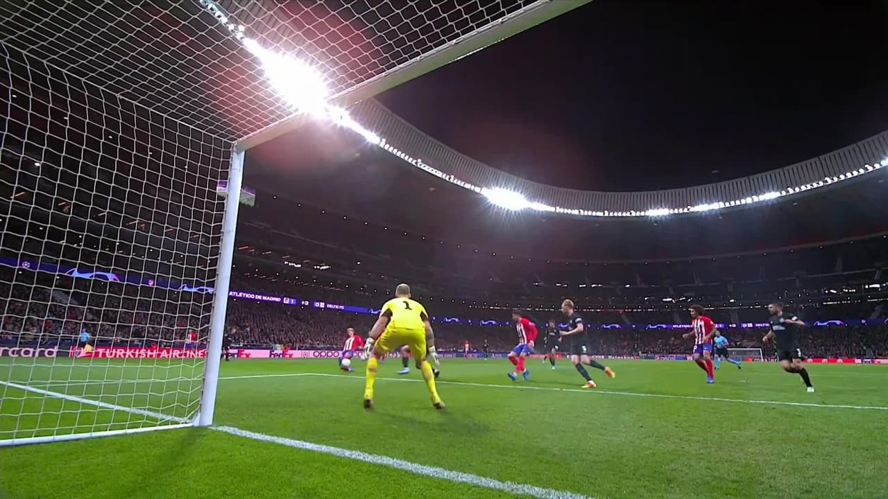 ¡GOL!  anota para Atlético de Madrid. Álvaro Morata