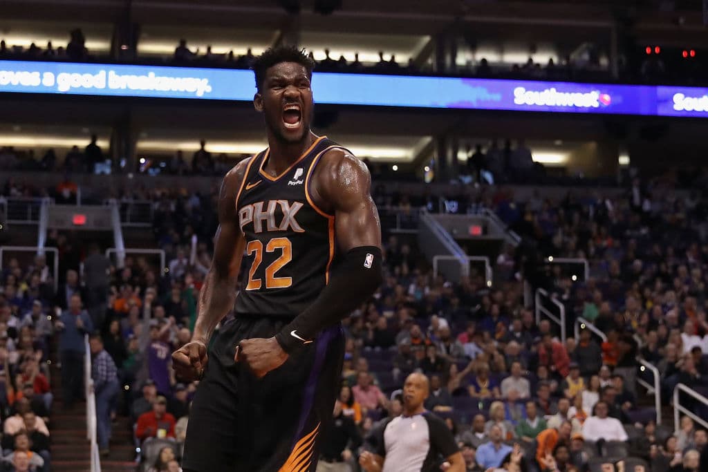 <b>28) Phoenix Suns (11-48)</b>: Aunque ya le dimos la etiqueta a NY sobre el peor de la NBA, los Suns no se quitan la de peor del Oeste. Una racha de 15 derrotas seguidas continúa, pero se interrumpió por el All Star.
