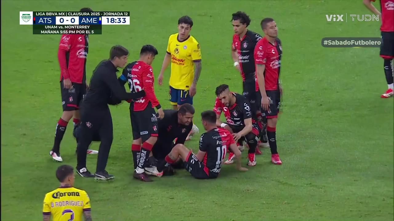 ¡Se rompe del Prete! El jugador rojinegro se va al césped y pide el cambio