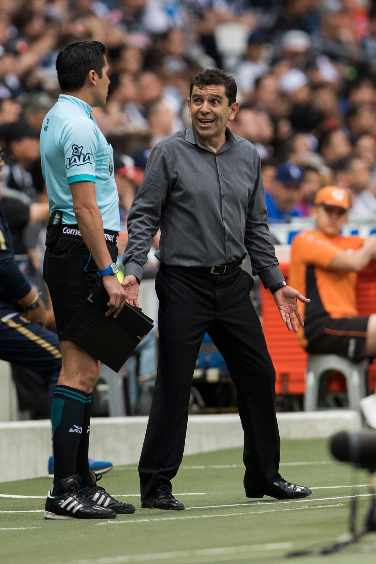 Los reclamos de David Patiño a Erick Yair Miranda, árbitro central del encuentro, no se hicieron esperar.