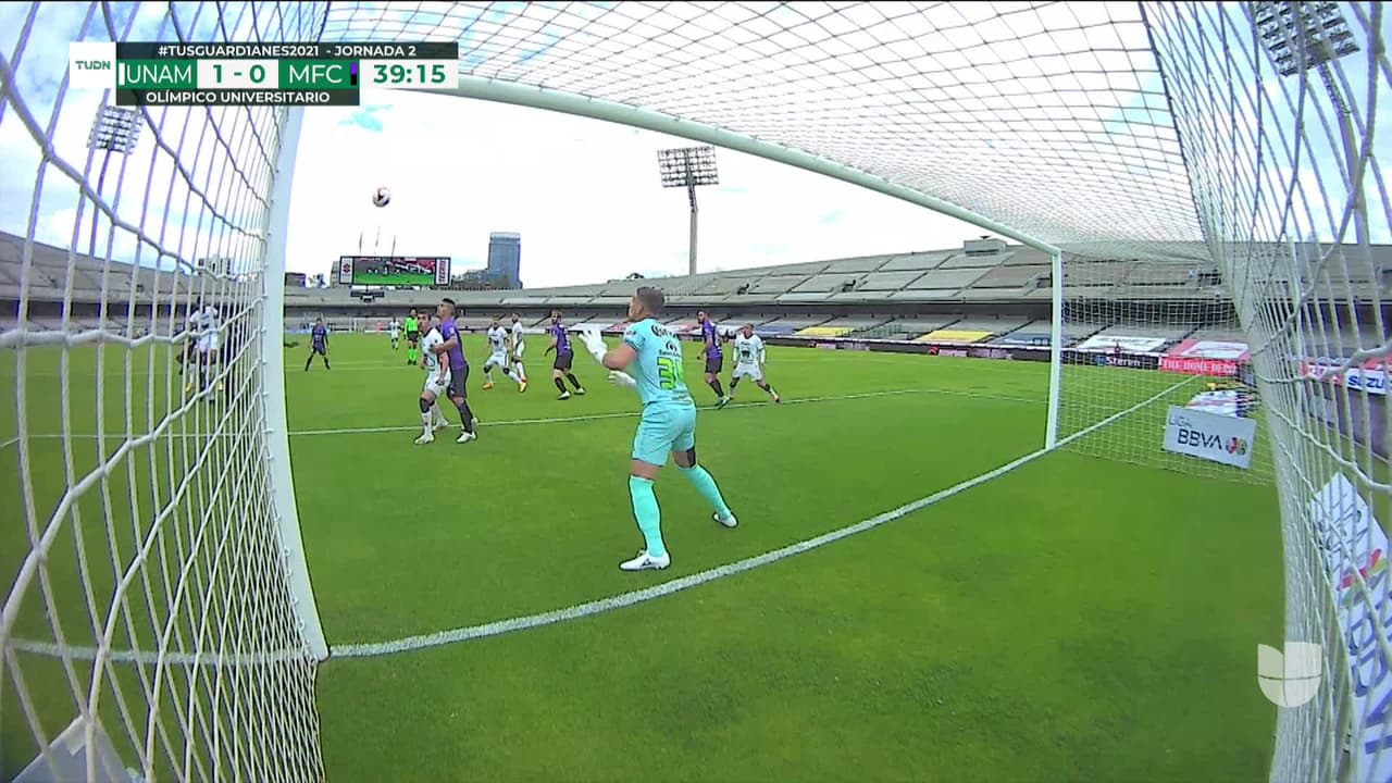 ¡TIRO ATAJADO! disparo por Emanuel Montejano.