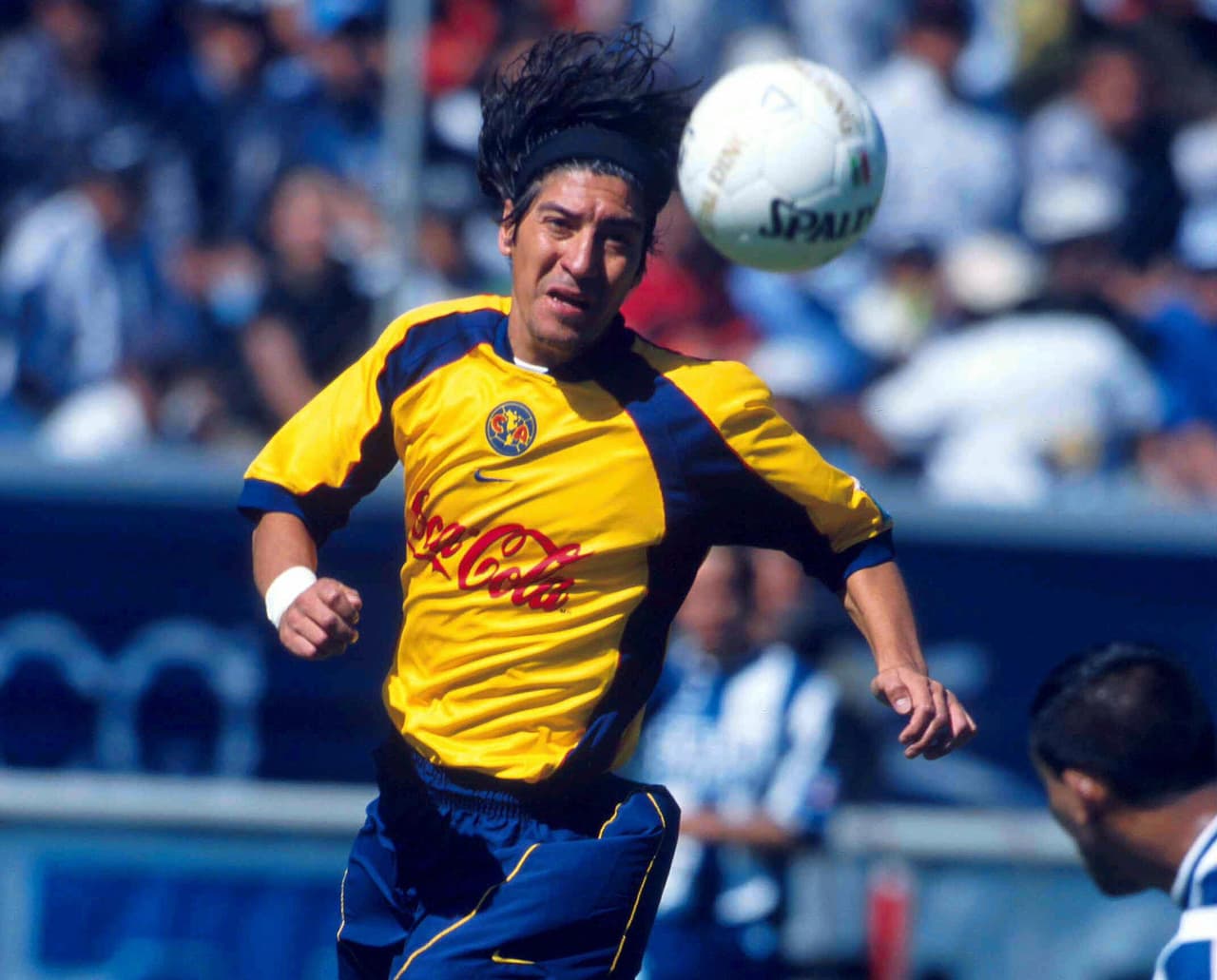 Iván Zamorano contó por qué rechazó al Boca y firmó para el América.