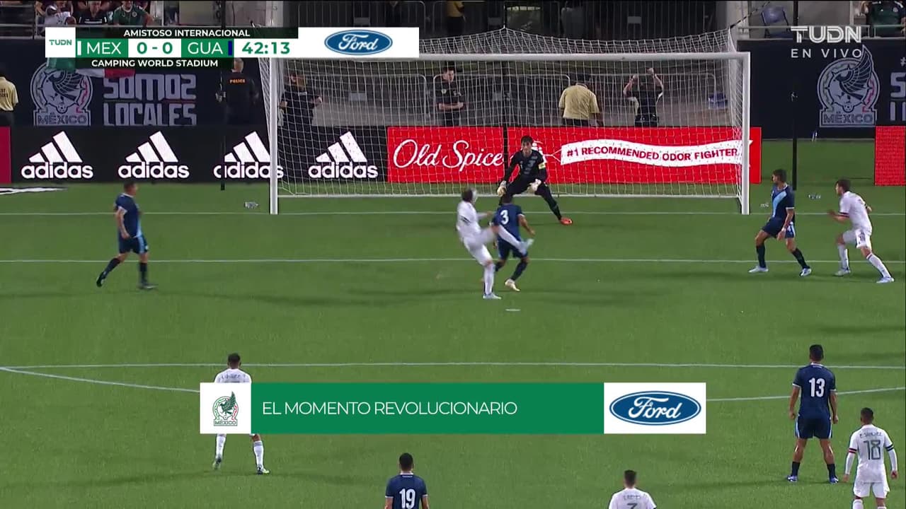 ¡TIRO ATAJADO! disparo por Sebastián Córdova.