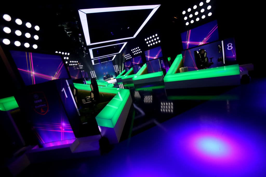 Puntos de las Series Globales por jugador:
<br>
<br>Campeón: 2.000
<br>
<br>Subcampeón: 1.400
<br>
<br>Tercer y cuarto clasificados: 800
<br>
<br>5.º a 8.º: 500
<br>
<br>9.º a 16.º: 300
<br>
<br>17.º a 24.º: 150
<br>