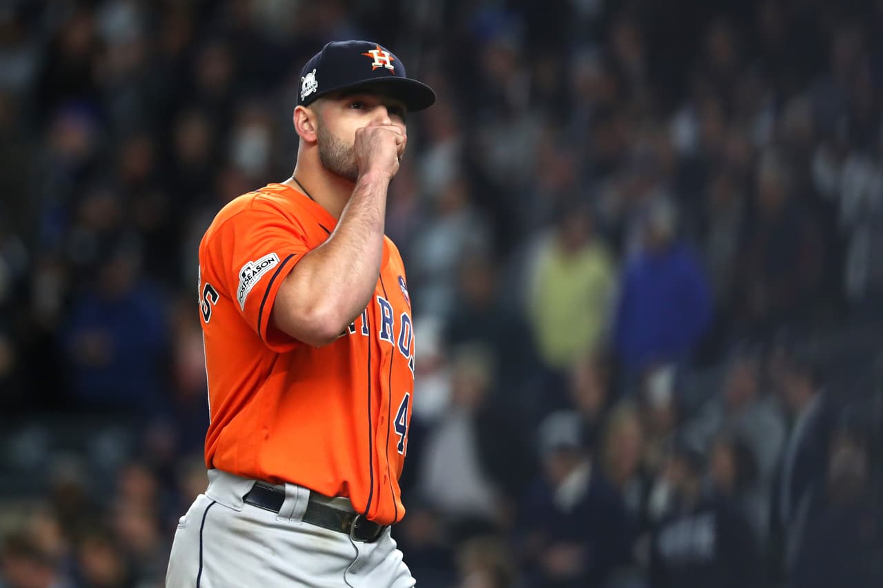 Lance McCullers Jr. abrió por los Astros y realizó una gran labor. Trabajó 6 entradas, permitió una carrera limpia, 2 imparables, ponchó a 3 y terminó el juego sin decisión.