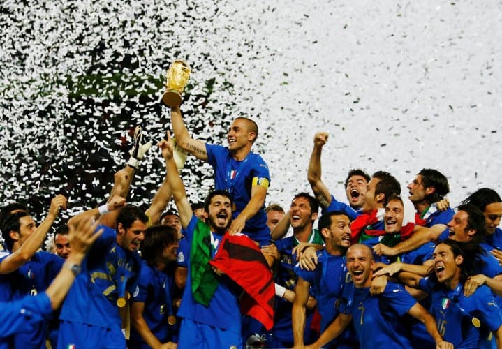 Cannavaro sobre la Copa Mundo: “La rompimos al llegar a Roma”

