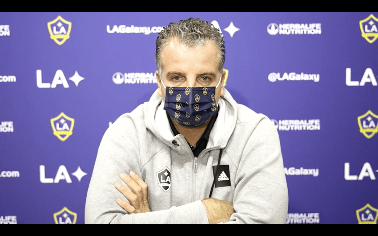 El Galaxy despeja rumores: Chicharito se queda