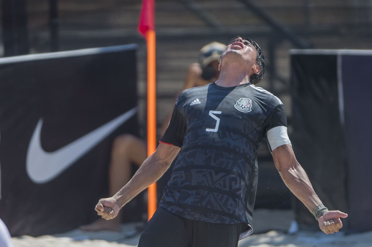 Cada gol fue un alivio y una gran alegría porque se acercaba el título para el Tri de playa.