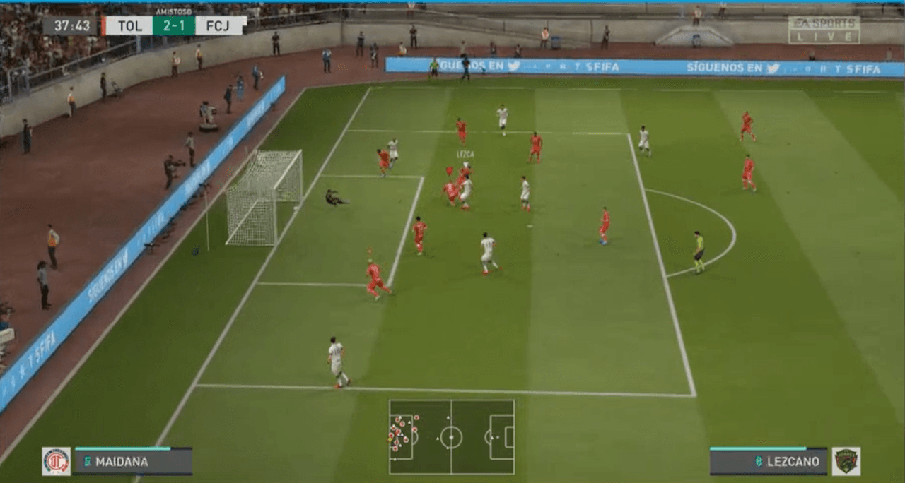 Diego Rosales venció a Marco Canaales en un divertido partido de eLiga MX.