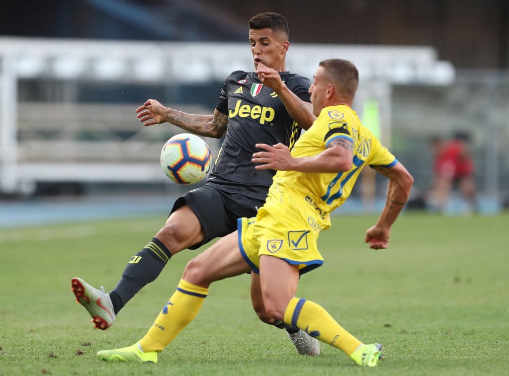 <b>Emanuele Giaccherini</b>, Chievo Verona. El joven delantero italiano (17) tuvo una buena actuación ante la Juventus, incluso puso por delante a su equipo 2-1 con un penalti. Al final, perdieron 3-2.