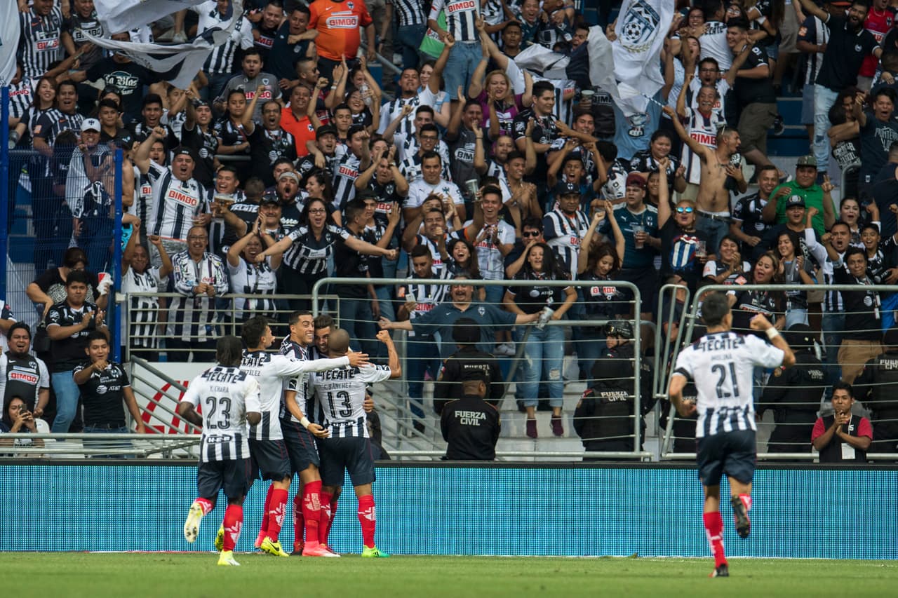 La afición regiomontana es conocida por ser una de las más fieles de todo el futbol mexicano.