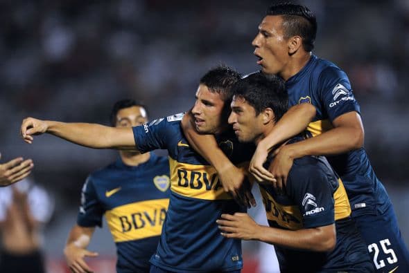 Los Xeneizes golearon a Wanderers.