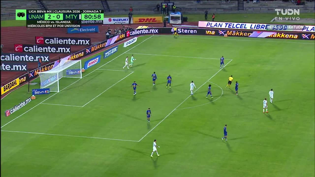 ¡TIRO ATAJADO! disparo por Jesús Corona.