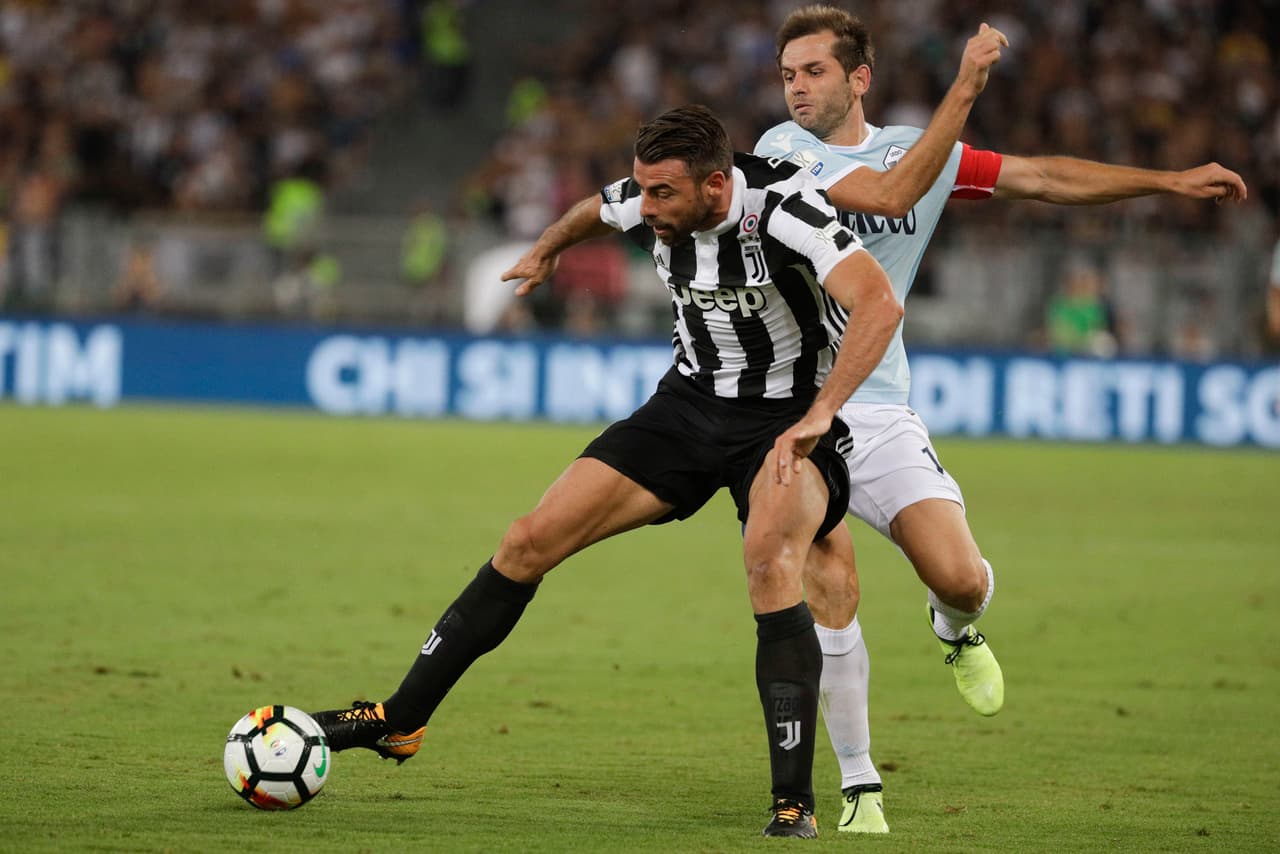 Juventus es segundo en la clasificación general, mientras que el equipo romano va de cuarto con solo tres puntos menos que la 'Vecchia Signora'.