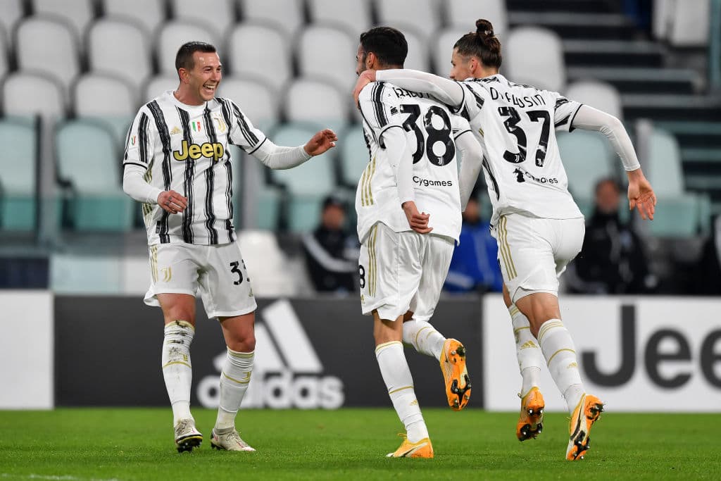 Juventus golea al SPAL 3-0 y consigue su pase a semifinales de la Copa de Italia. Los tres tantos fueron por parte de Alvaro Morata de penal, Gianluca Frabotta y Dejan Kulusevski.