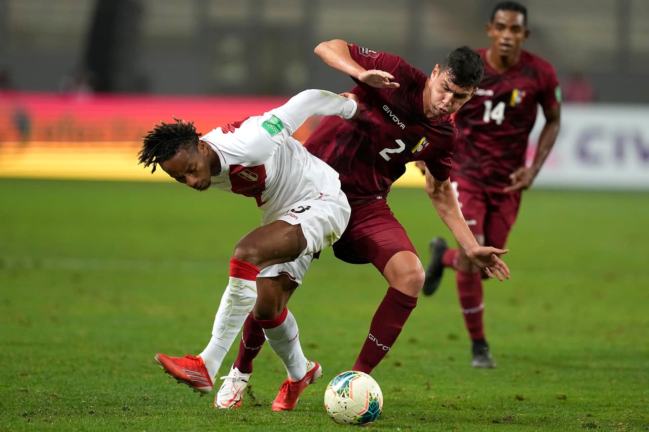 Un solitario gol de Christian Cueva fue suficiente para que el cuadro inca, dirigido por Ricardo Gareca, sume tres puntos de oro y se meta en la pelea por un boleto a la Copa del Mundo de Qatar 2022.