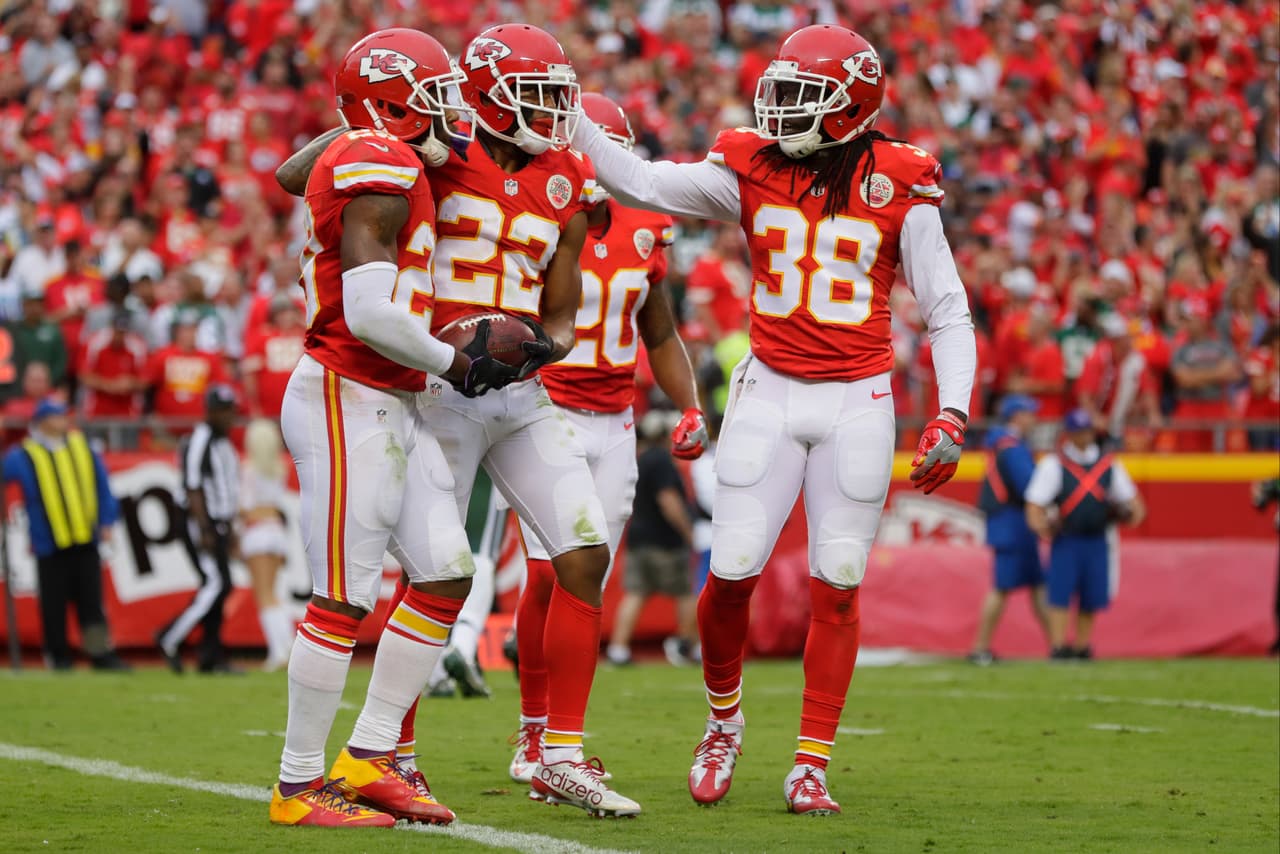 Con una gran defensa, los Chiefs vencieron 24-3 a los Jets