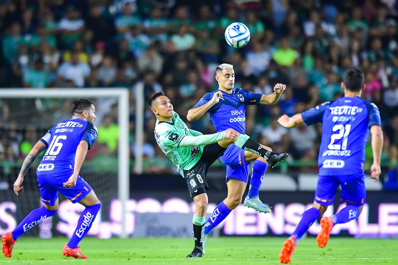 León y Monterrey dividieron puntos en un encuentro con final vertiginoso.