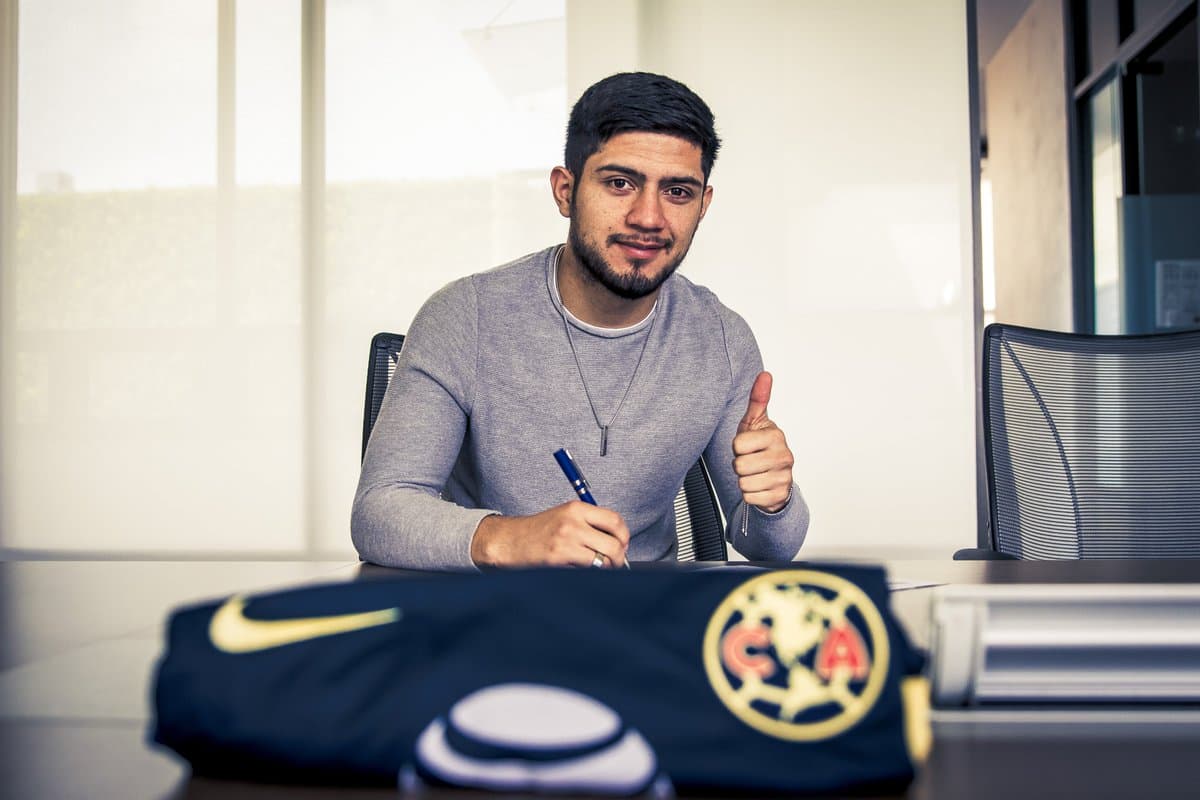Sergio Díaz firma con América y portará dorsal 6